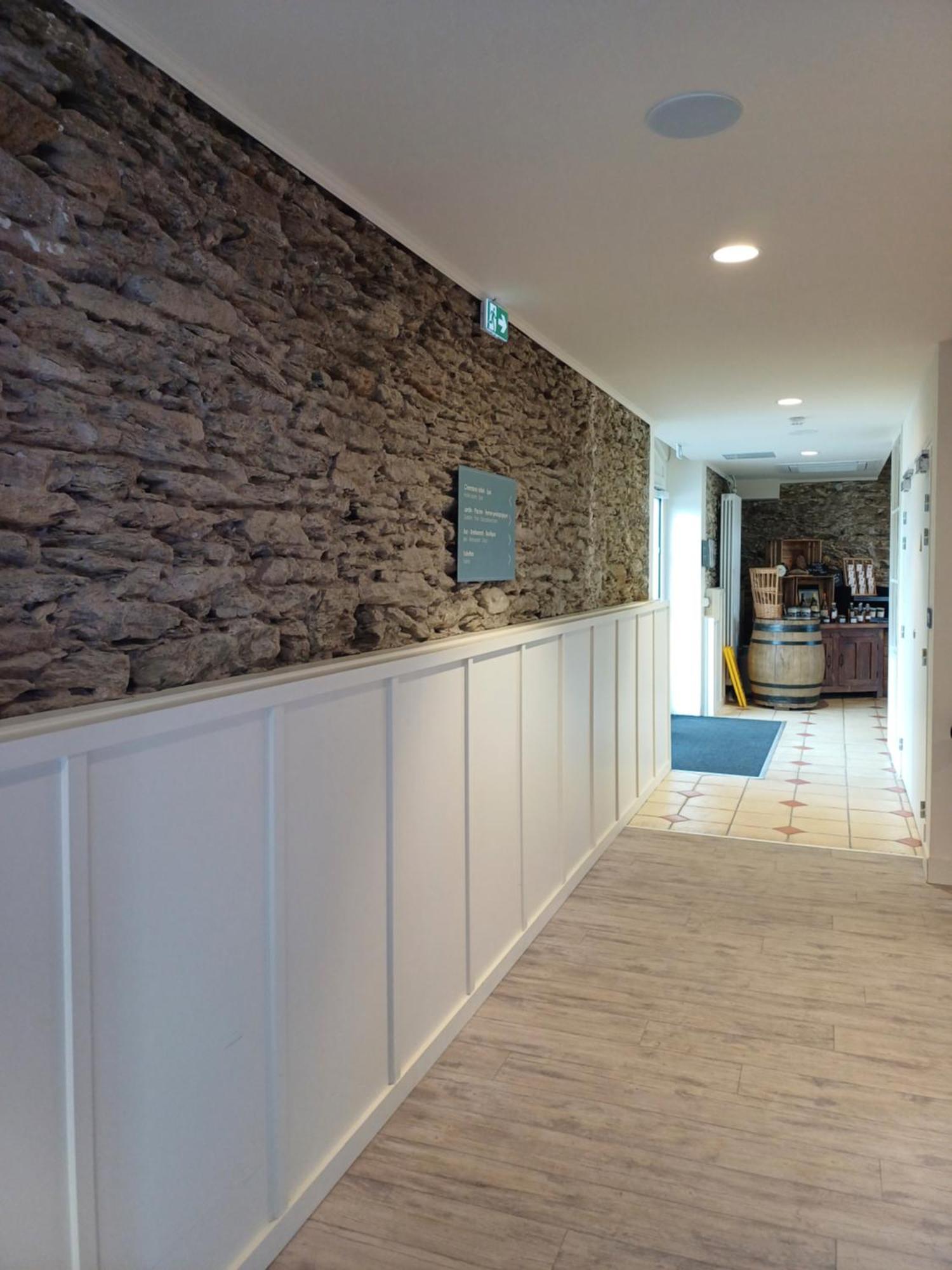 Hotel Eco-Domaine La Fontaine - Hotel-Spa - Plage De La Fontaine Aux Bretons 4*